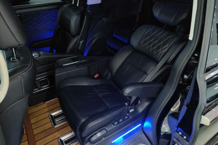 Used Honda Elysion 2019 2.0L Hybrid Luxury Edition Left Rear Seat