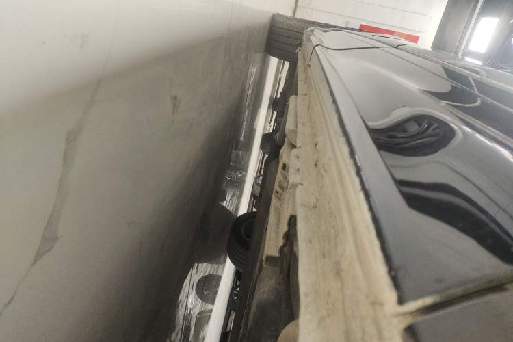 Used Honda Elysion 2019 2.0L Hybrid Comfort Edition Left Side Sill
