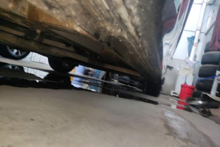 Used Honda Elysion 2019 2.0L Hybrid Luxury Edition Left Side Sill