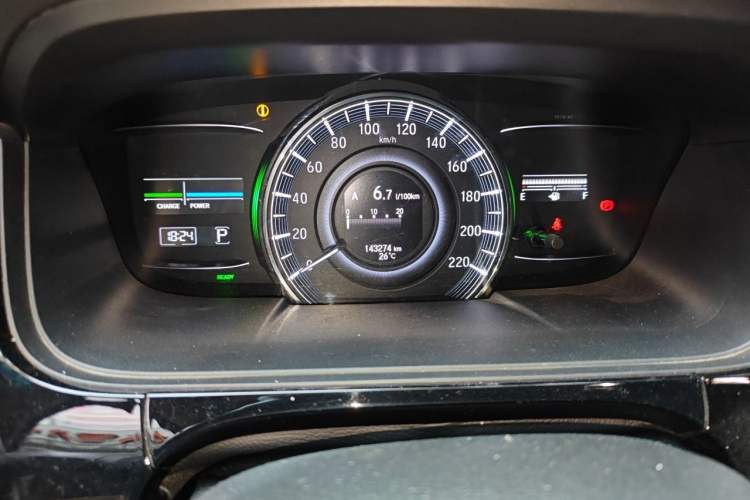 Used Honda Elysion 2019 2.0L Hybrid Luxury Edition Odometer Close Up