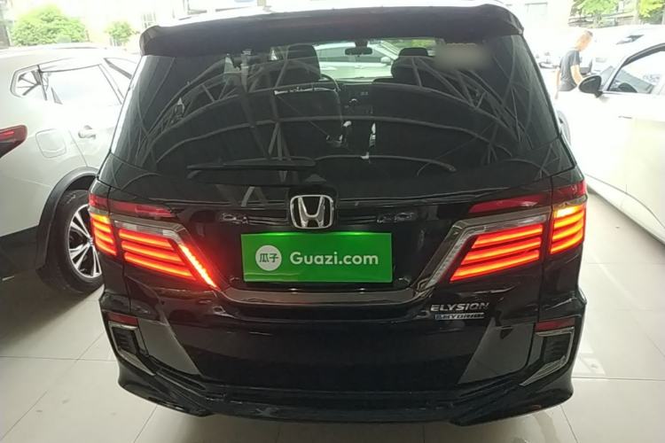 Used Honda Elysion 2019 2.0L Hybrid Luxury Edition Rear