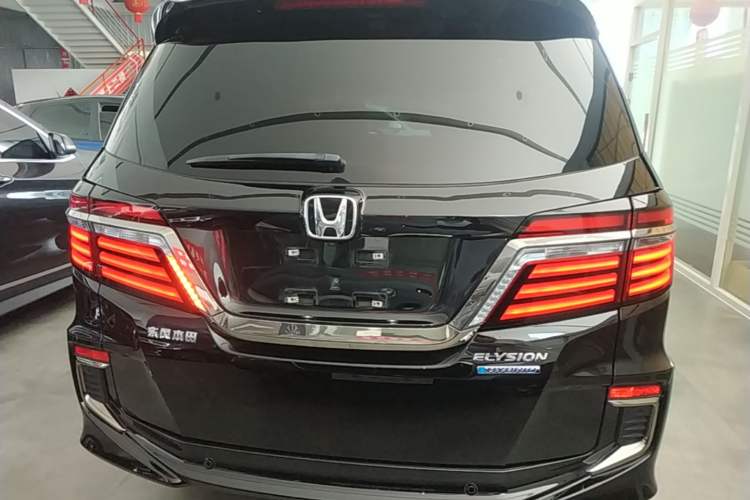 Used Honda Elysion 2019 2.0L Hybrid Comfort Edition Rear