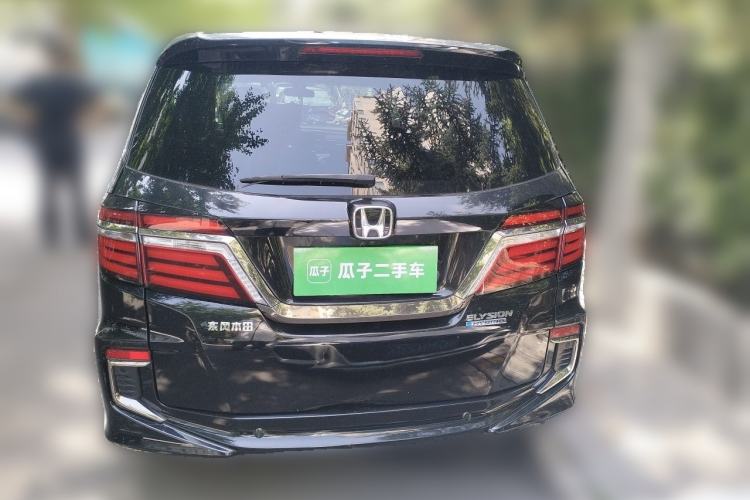 Used Honda Elysion 2019 2.0L Hybrid Luxury Edition Rear