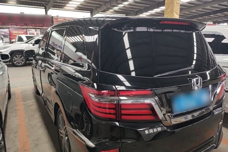 Used Honda Elysion 2019 2.0L Hybrid Luxury Edition Rear Left 45 Deg