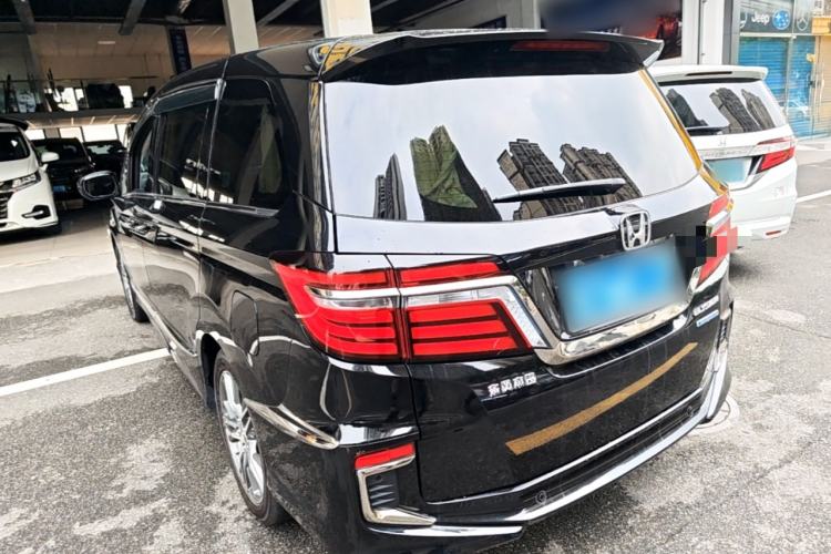 Used Honda Elysion 2019 2.0L Hybrid Supreme Edition Rear Left 45 Deg
