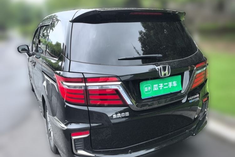 Used Honda Elysion 2019 2.0L Hybrid Luxury Edition Rear Left 45 Deg