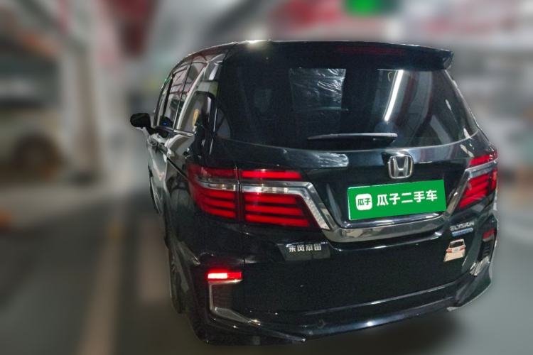 Used Honda Elysion 2019 2.0L Hybrid Luxury Edition Rear Left 45 Deg