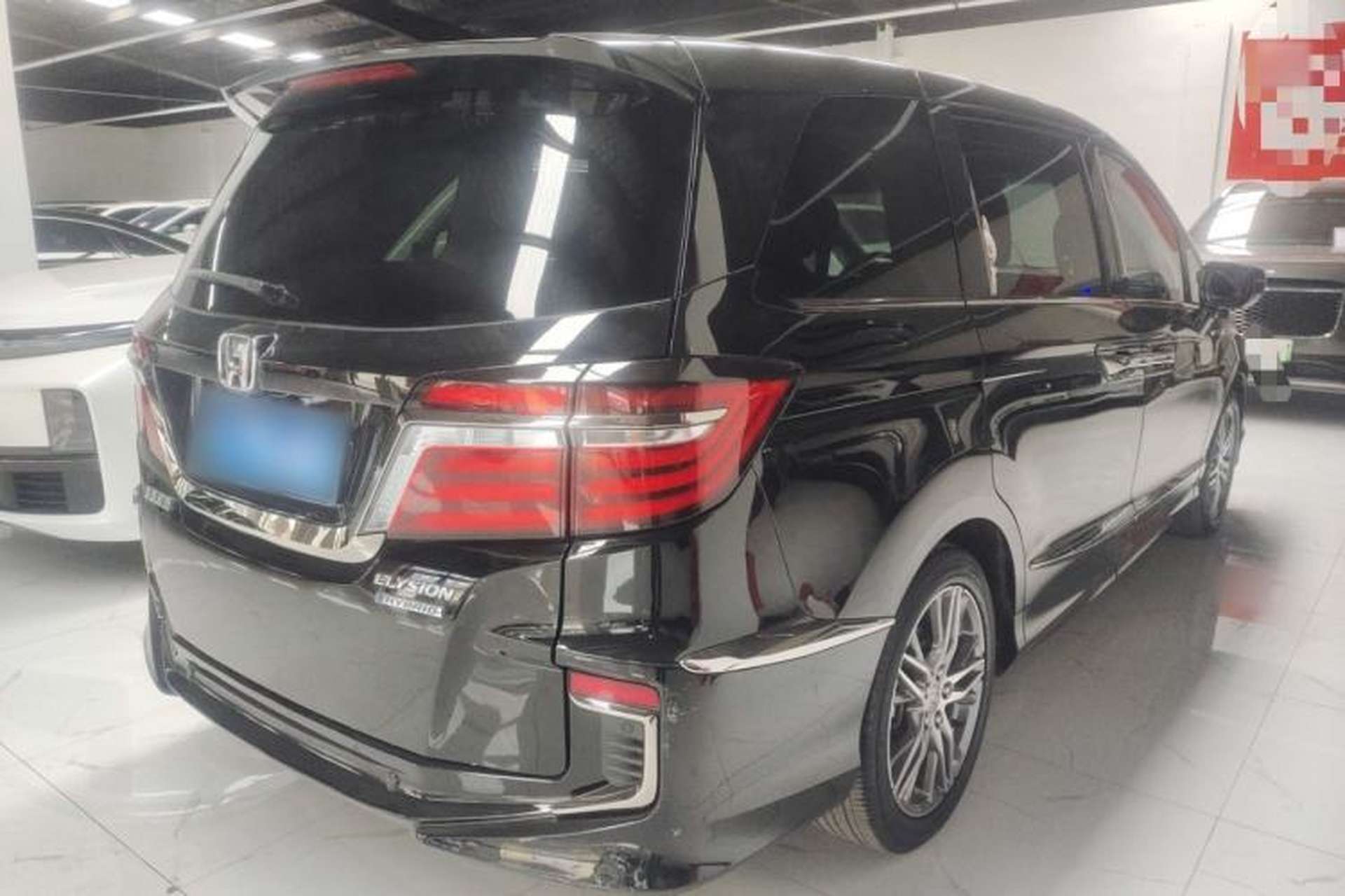 Used Honda Elysion 2019 2.0L Hybrid Comfort Edition Rear Right 45 Deg