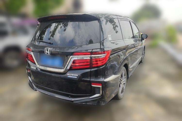 Used Honda Elysion 2019 2.0L Hybrid Luxury Edition Rear Right 45 Deg