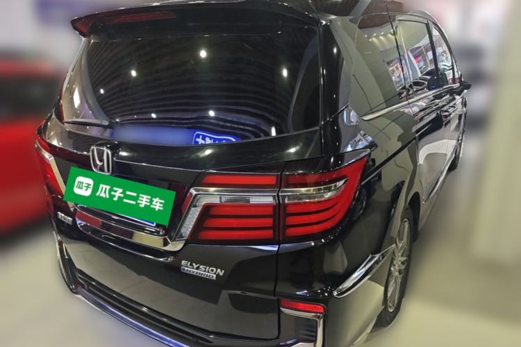 Used Honda Elysion 2019 2.0L Hybrid Luxury Edition Rear Right 45 Deg