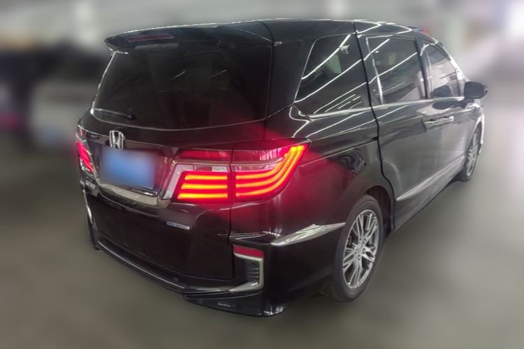 Used Honda Elysion 2019 2.0L Hybrid Supreme Edition Rear Right 45 Deg