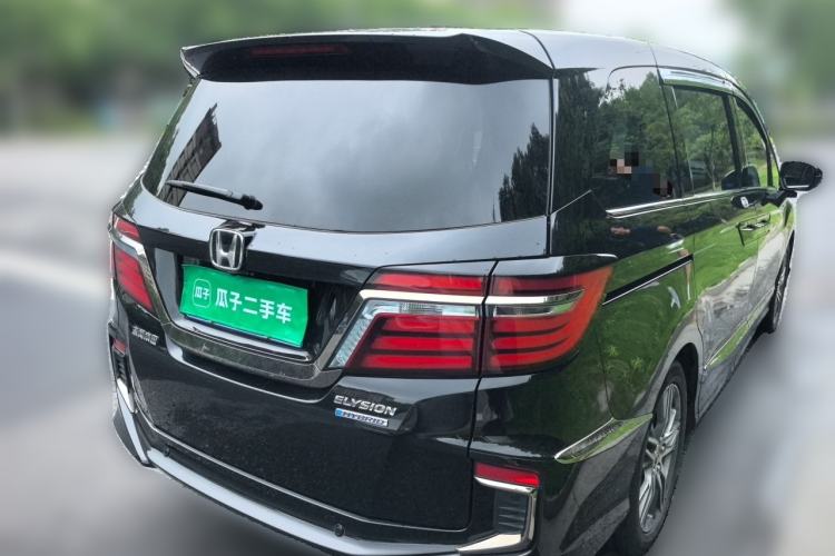 Used Honda Elysion 2019 2.0L Hybrid Luxury Edition Rear Right 45 Deg