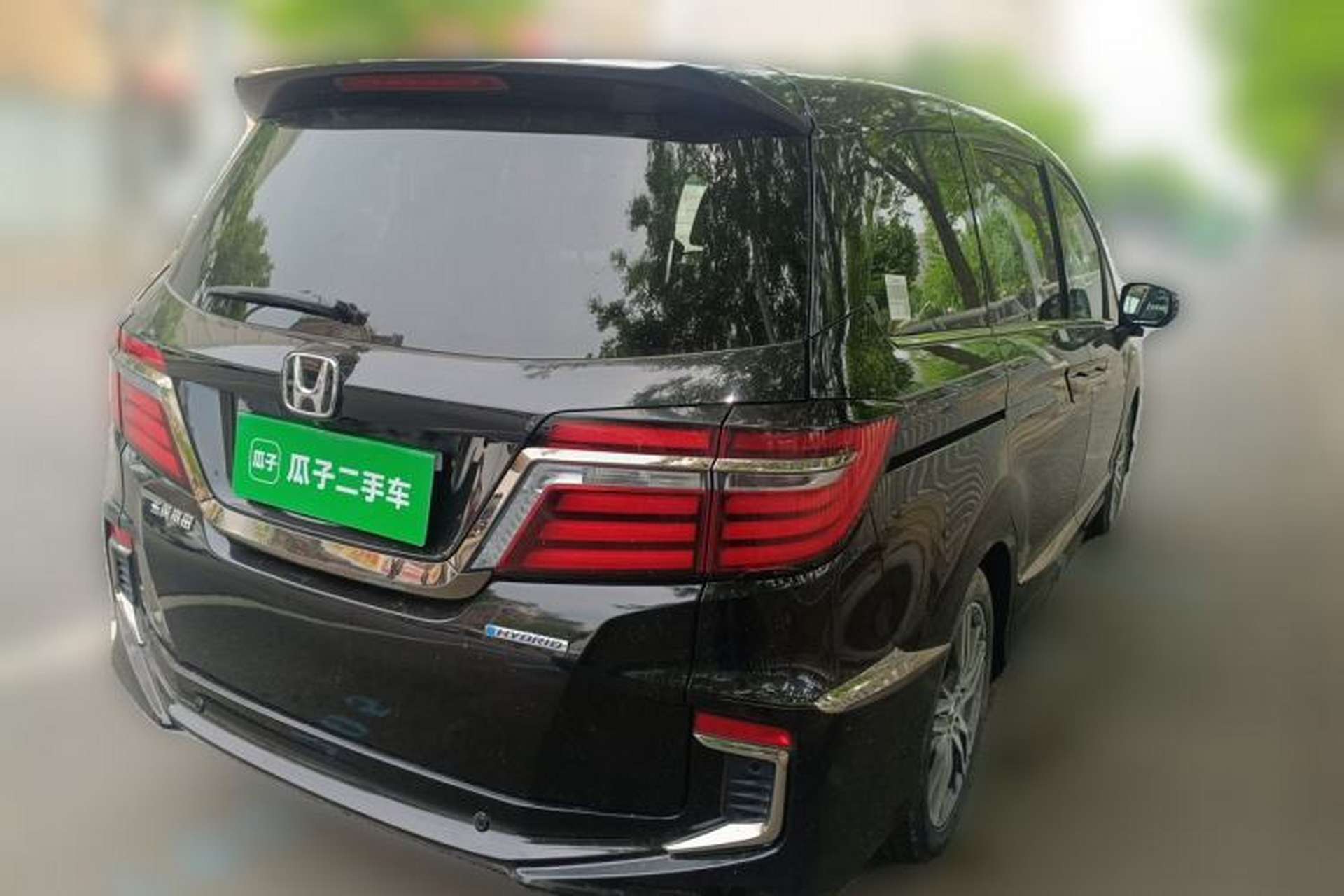 Used Honda Elysion 2019 2.0L Hybrid Luxury Edition Rear Right 45 Deg