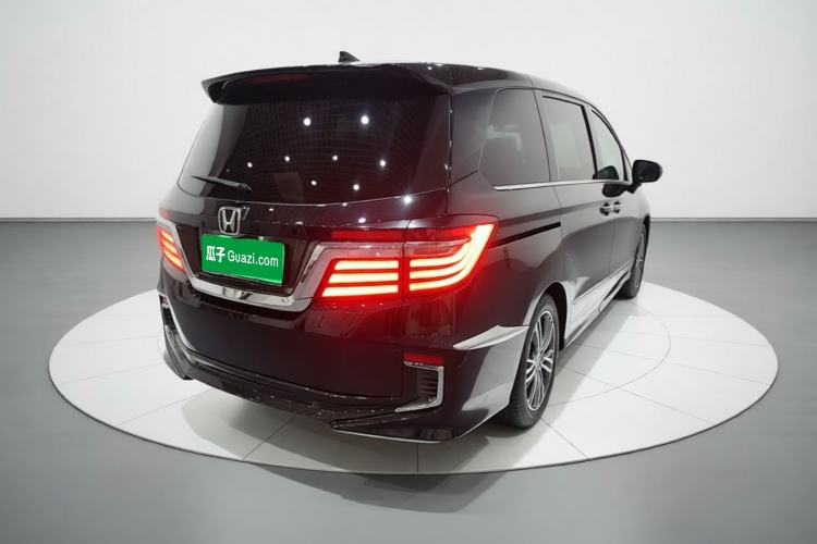 Used Honda Elysion 2019 2.0L Hybrid Luxury Edition Rear Right 45 Deg