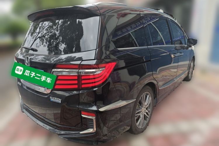 Used Honda Elysion 2019 2.0L Hybrid Luxury Edition Rear Right 45 Deg