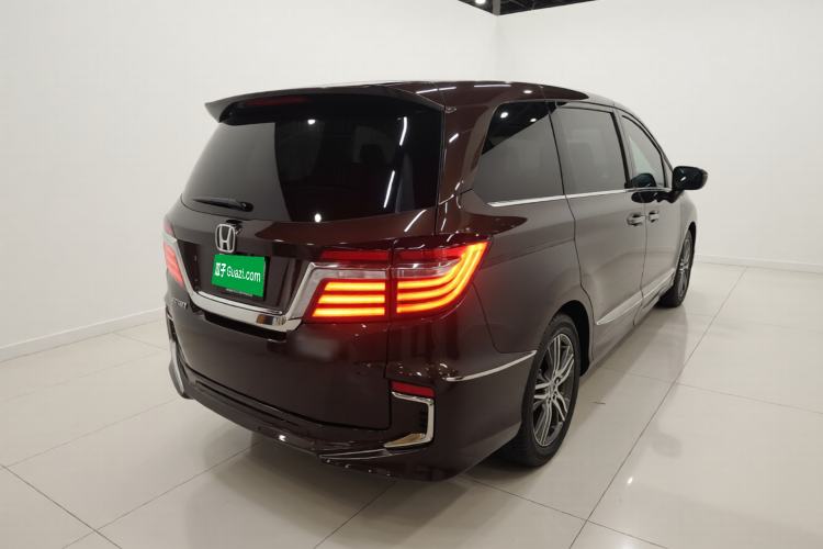 Used Honda Elysion 2019 2.0L Hybrid Supreme Edition Rear Right 45 Deg