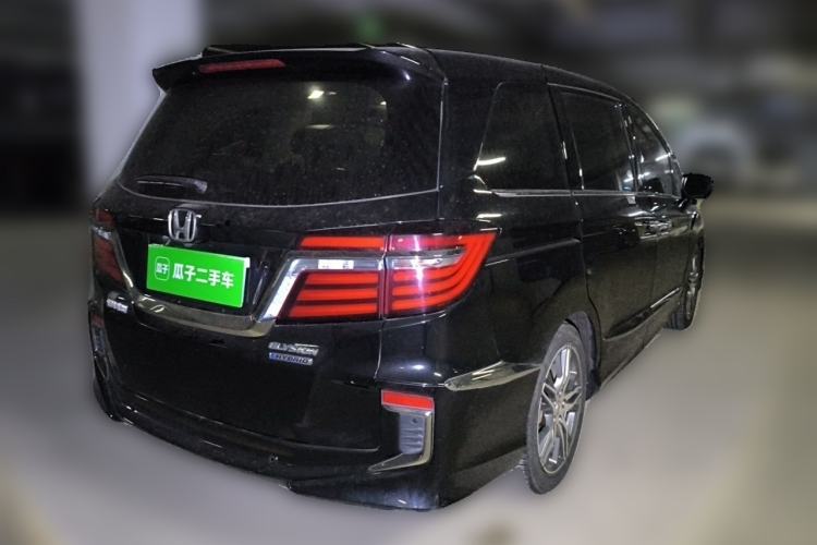 Used Honda Elysion 2019 2.0L Hybrid Luxury Edition Rear Right 45 Deg