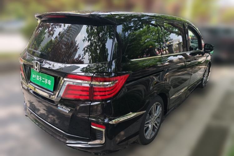 Used Honda Elysion 2019 2.0L Hybrid Luxury Edition Rear Right 45 Deg