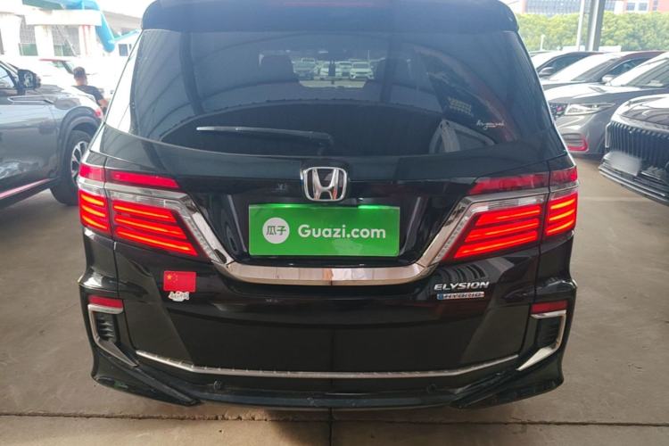 Used Honda Elysion 2019 2.0L Hybrid Luxury Edition Rear