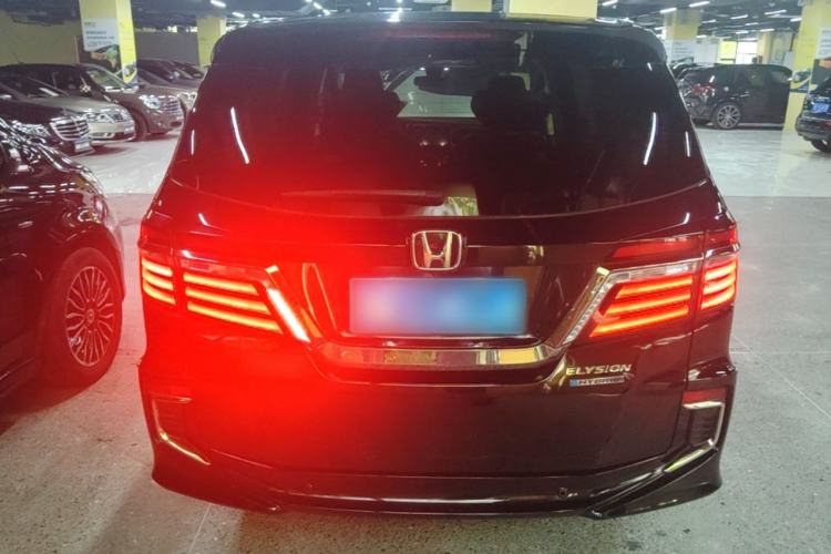Used Honda Elysion 2019 2.0L Hybrid Luxury Edition Rear