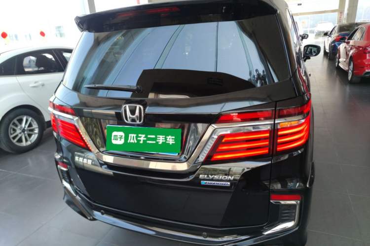 Used Honda Elysion 2019 2.0L Hybrid Luxury Edition Rear