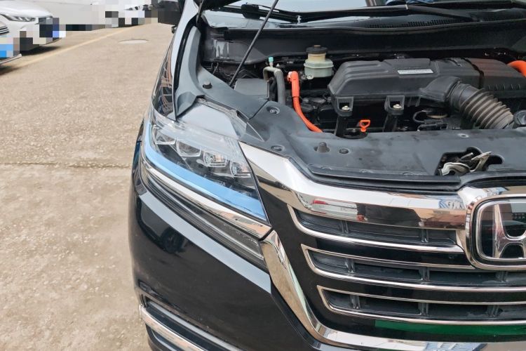 Used Honda Elysion 2019 2.0L Hybrid Luxury Edition Right Front Headlight