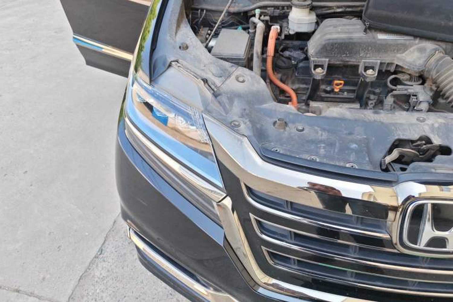 Used Honda Elysion 2019 2.0L Hybrid Luxury Edition Right Front Headlight