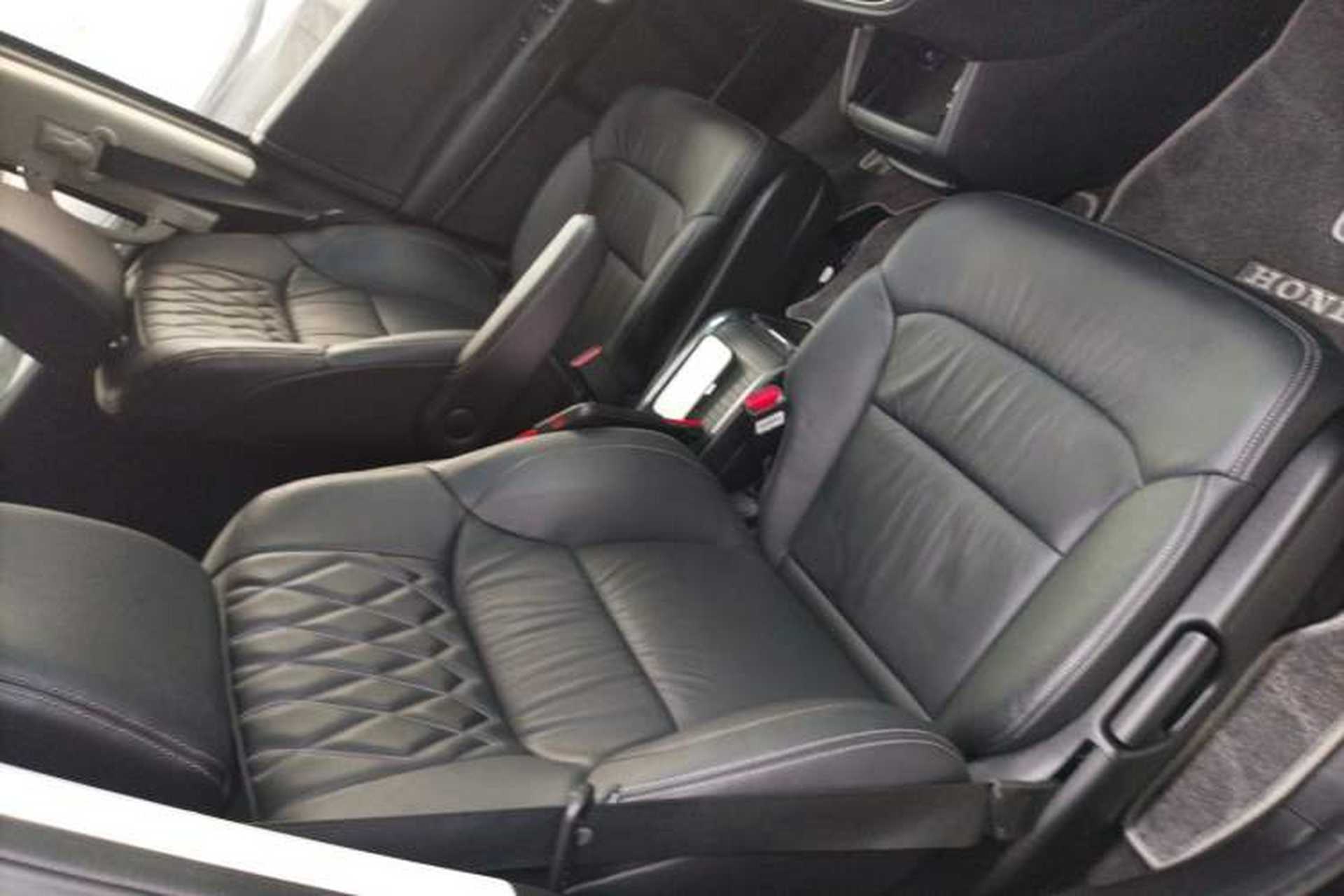 Used Honda Elysion 2019 2.0L Hybrid Luxury Edition Right Front Seat