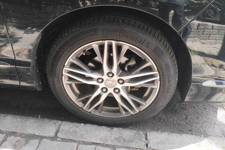 Used Honda Elysion 2019 2.0L Hybrid Luxury Edition Right Front Wheel Hub