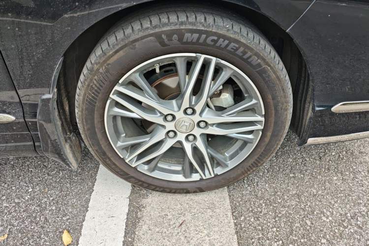 Used Honda Elysion 2019 2.0L Hybrid Luxury Edition Right Front Wheel Hub