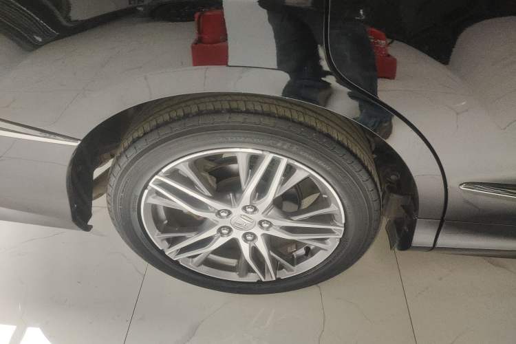 Used Honda Elysion 2019 2.0L Hybrid Comfort Edition Right Rear Wheel Hub