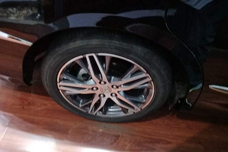 Used Honda Elysion 2019 2.0L Hybrid Luxury Edition Right Rear Wheel Hub