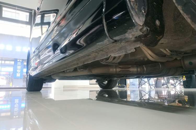 Used Honda Elysion 2019 2.0L Hybrid Supreme Edition Right Side Sill