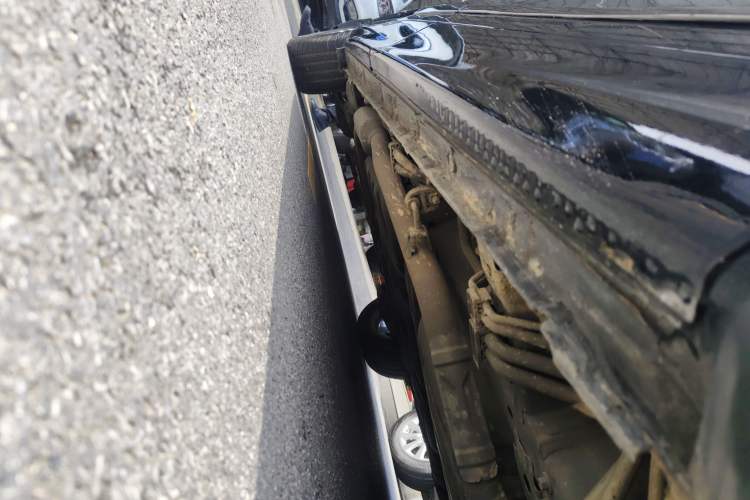 Used Honda Elysion 2019 2.0L Hybrid Luxury Edition Right Side Sill