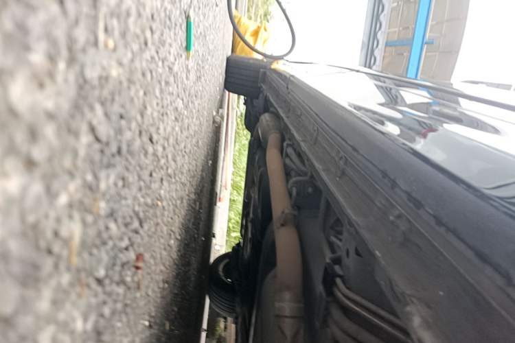 Used Honda Elysion 2019 2.0L Hybrid Supreme Edition Right Side Sill