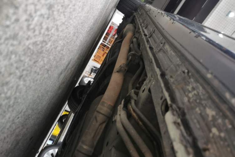 Used Honda Elysion 2019 2.0L Hybrid Luxury Edition Right Side Sill