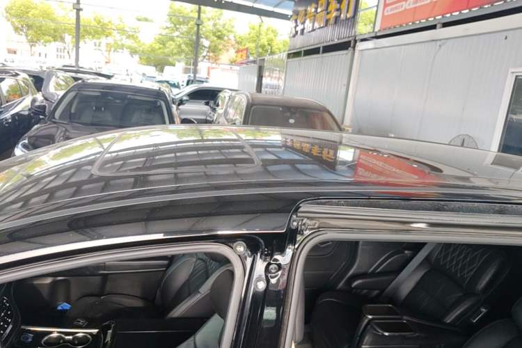 Used Honda Elysion 2019 2.0L Hybrid Luxury Edition Roof