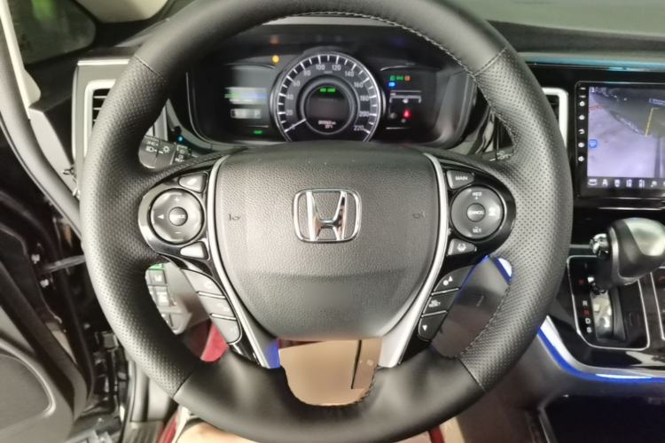 Used Honda Elysion 2019 2.0L Hybrid Luxury Edition Steering Wheel