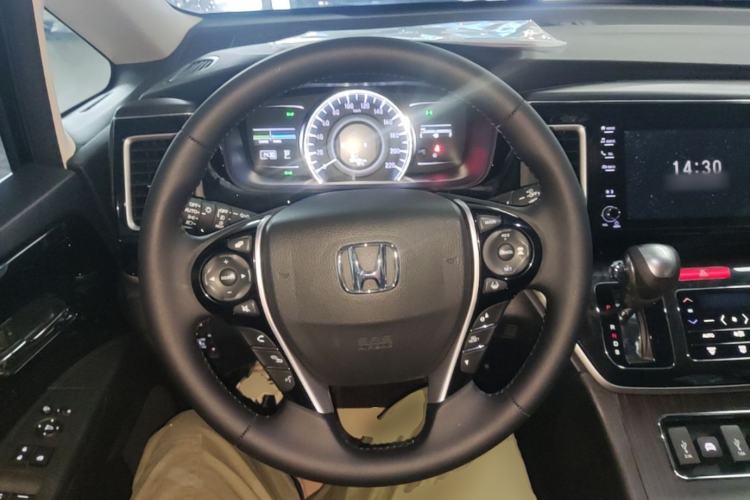 Used Honda Elysion 2019 2.0L Hybrid Luxury Edition Steering Wheel