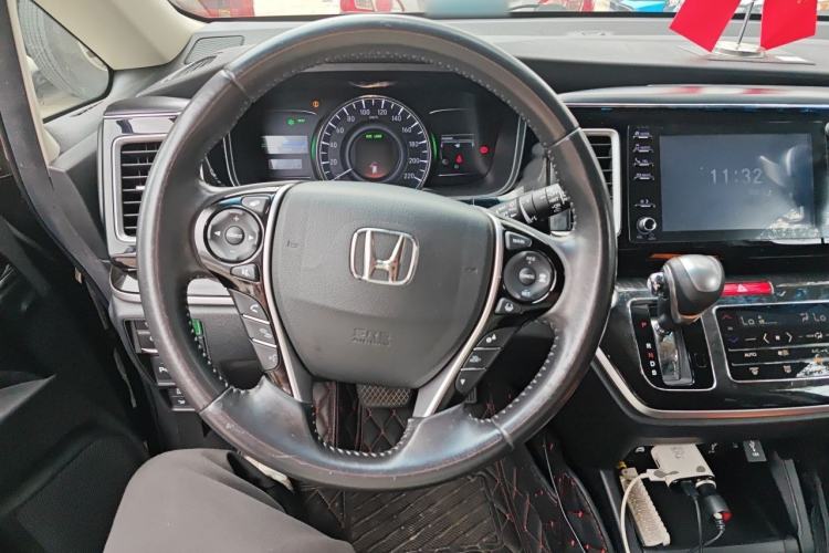 Used Honda Elysion 2019 2.0L Hybrid Luxury Edition Steering Wheel