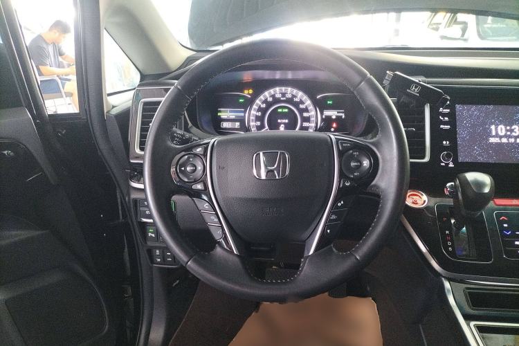Used Honda Elysion 2019 2.0L Hybrid Luxury Edition Steering Wheel