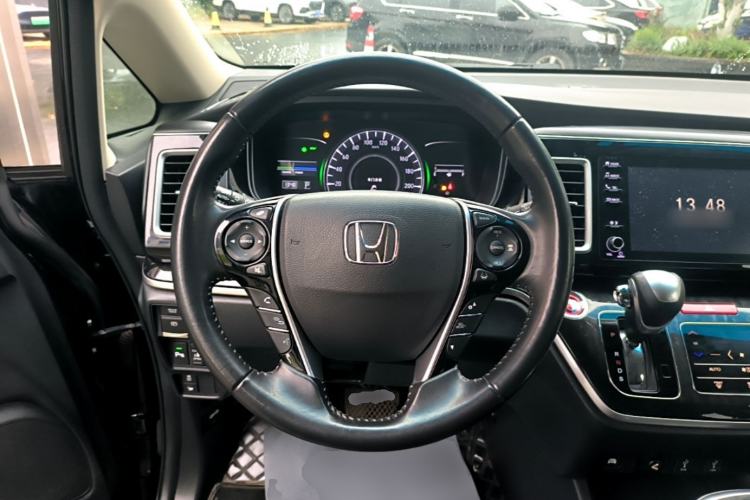Used Honda Elysion 2019 2.0L Hybrid Luxury Edition Steering Wheel