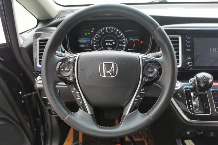 Used Honda Elysion 2019 2.0L Hybrid Luxury Edition Steering Wheel