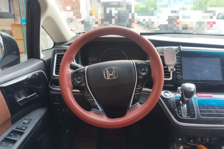 Used Honda Elysion 2019 2.0L Hybrid Supreme Edition Steering Wheel