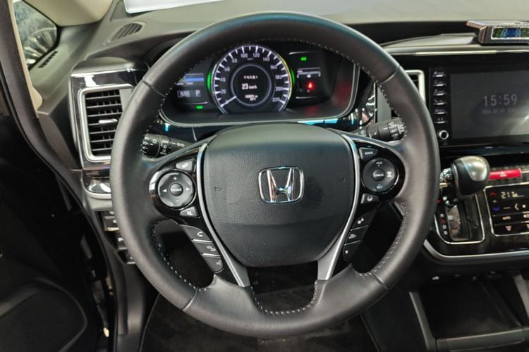 Used Honda Elysion 2019 2.0L Hybrid Supreme Edition Steering Wheel