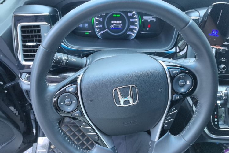 Used Honda Elysion 2019 2.0L Hybrid Luxury Edition Steering Wheel