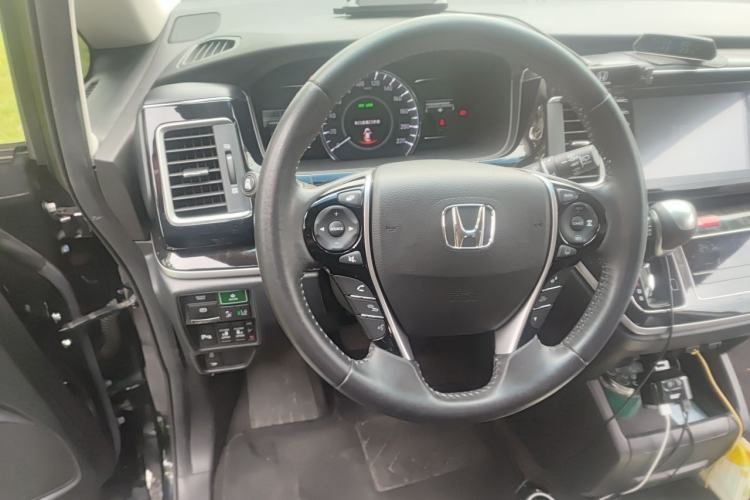 Used Honda Elysion 2019 2.0L Hybrid Luxury Edition Steering Wheel