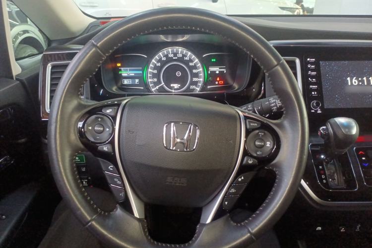 Used Honda Elysion 2019 2.0L Hybrid Supreme Edition Steering Wheel