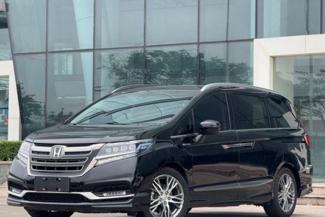 Honda Elysion 2019 2.0L Hybrid Luxury Edition de segunda mano