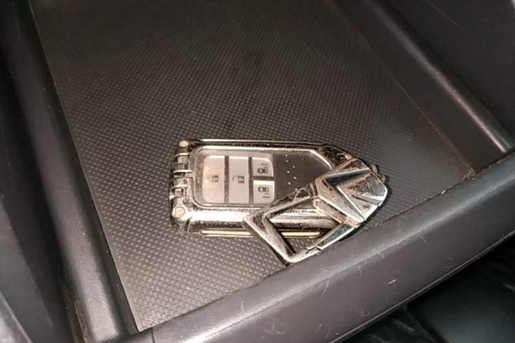 Used Honda Elysion 2019 2.0L Hybrid Comfort Edition Vehicle Key